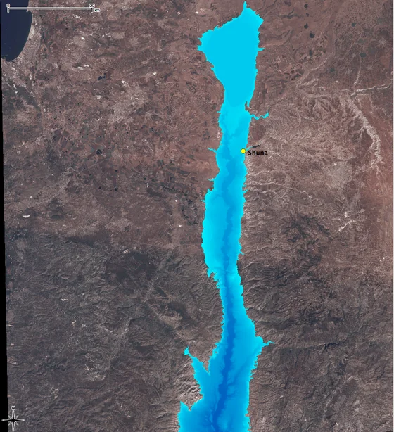 Map of the Jordan Valley showing Lake Lisan's hypothesised maximum extent at 160 m below mean sea level, covering much of the valley floor.